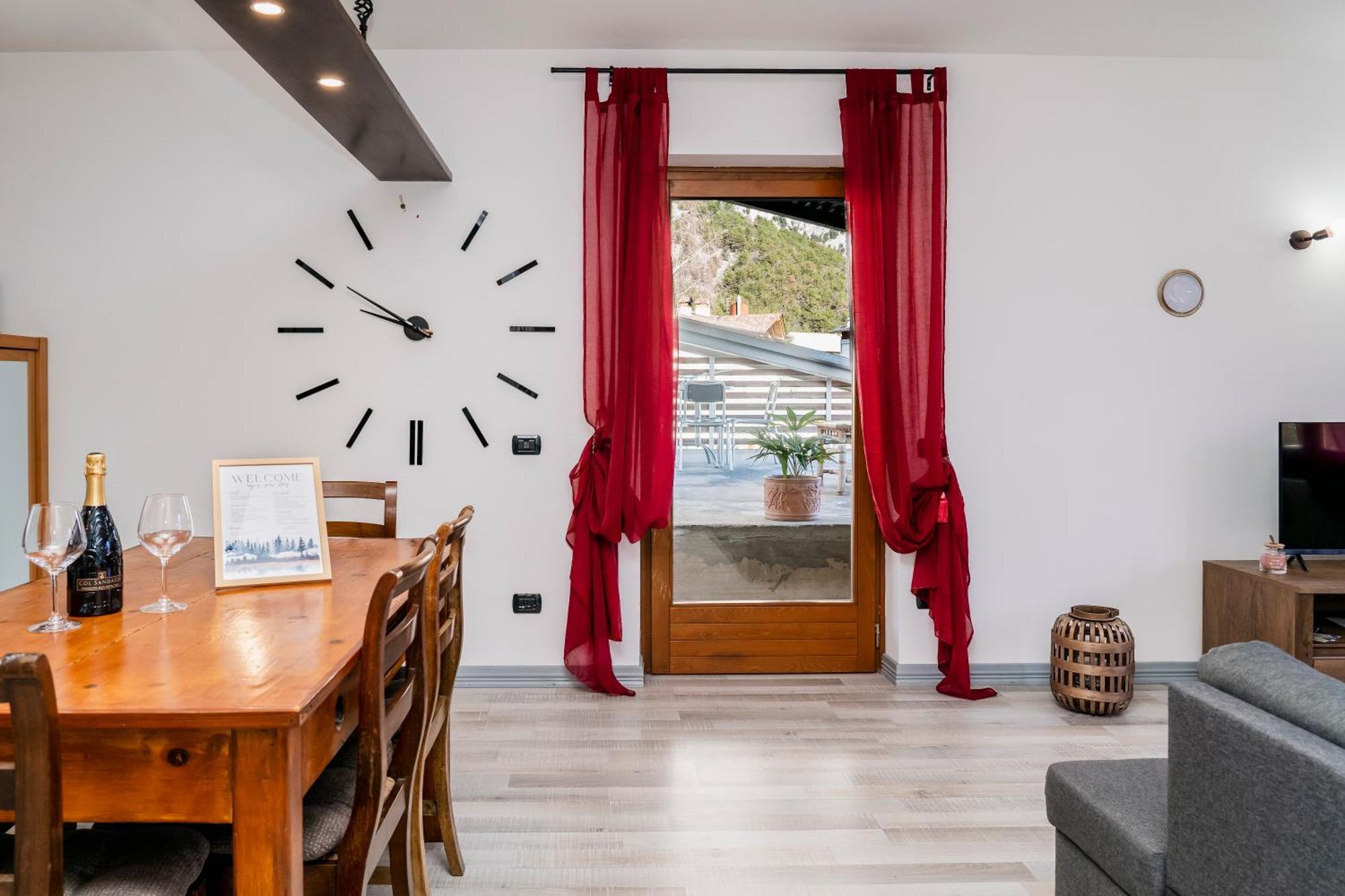 Al Borgo Apartment เปียตรามูราตา ภายนอก รูปภาพ
